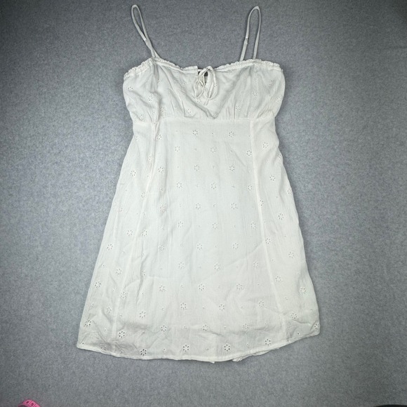 O'Neill Dresses & Skirts - ONeill Womens White Eyelet Sun Dress Adjustable Straps Size S Small Boho Floral